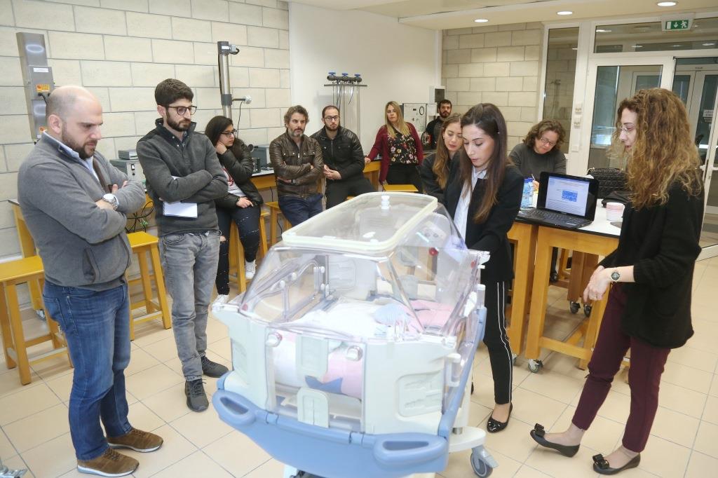 DRÄGER AND PRIME MEDICAL DONATE INCUBATOR TO THE DEPARTMENT OF MECHANICAL ENGINEERING