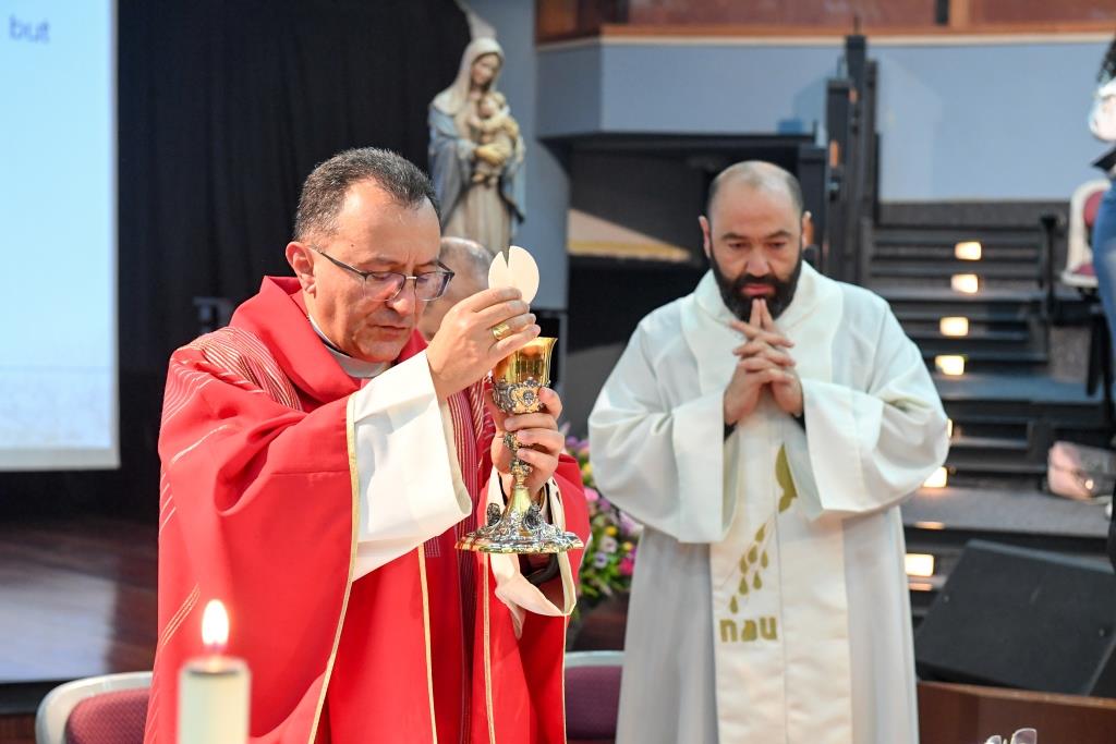 APOSTOLIC NUNCIO TO LEBANON PRESIDES OVER OPENING MASS FOR AY 2019-2020