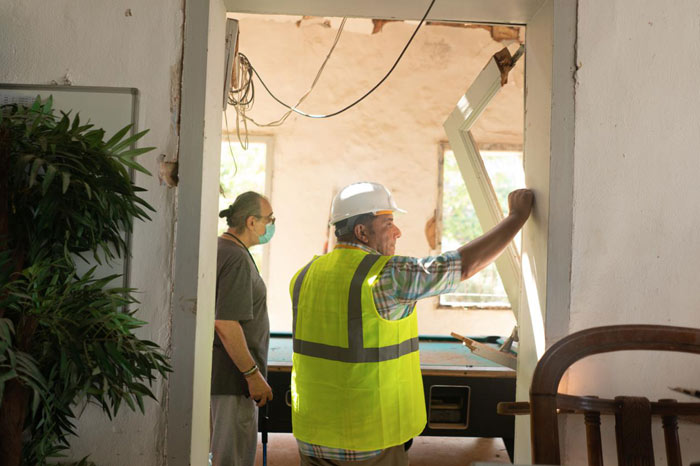 NDU ENGINEERING PROFESSOR WORKS WITH ALUMNI AND STUDENTS ON BEIRUT RELIEF EFFORT