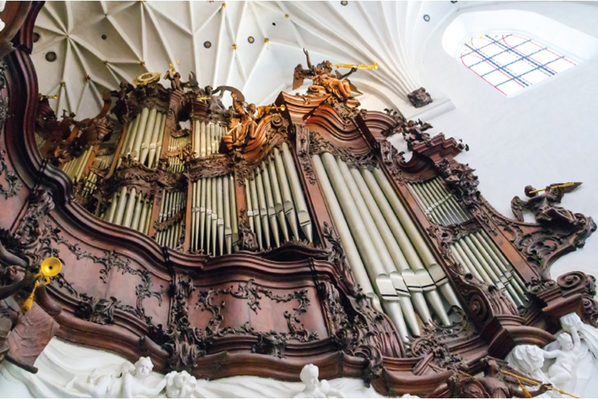 THE 8TH LEBANESE PIPE ORGAN WEEK
