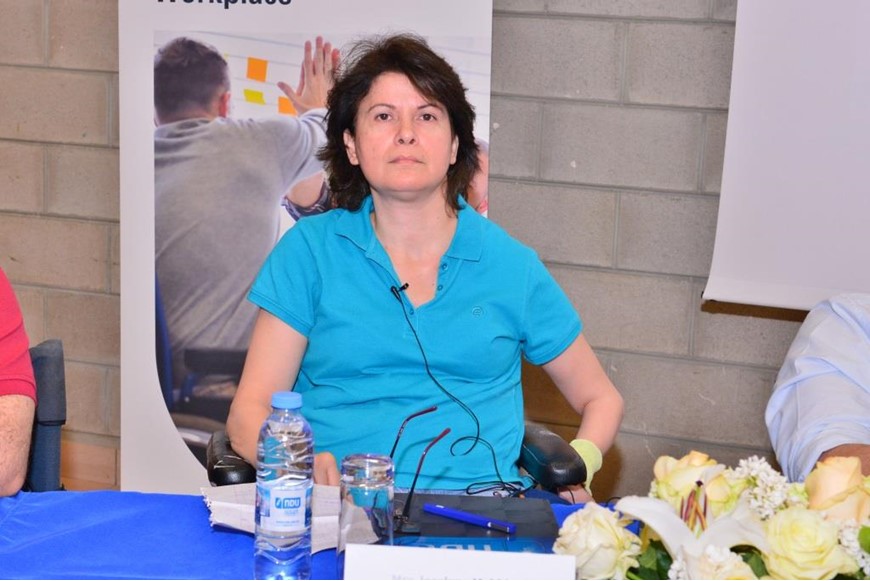 CSR-HR | Overcoming the Challenge in the Workplace 6