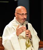 Christmas 2016 Mass 10