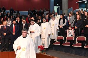 Christmas 2018 Mass 8