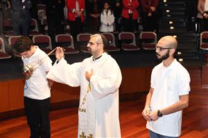 Christmas 2018 Mass 13