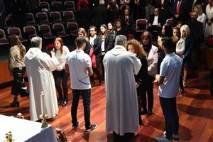 Christmas 2018 Mass 30