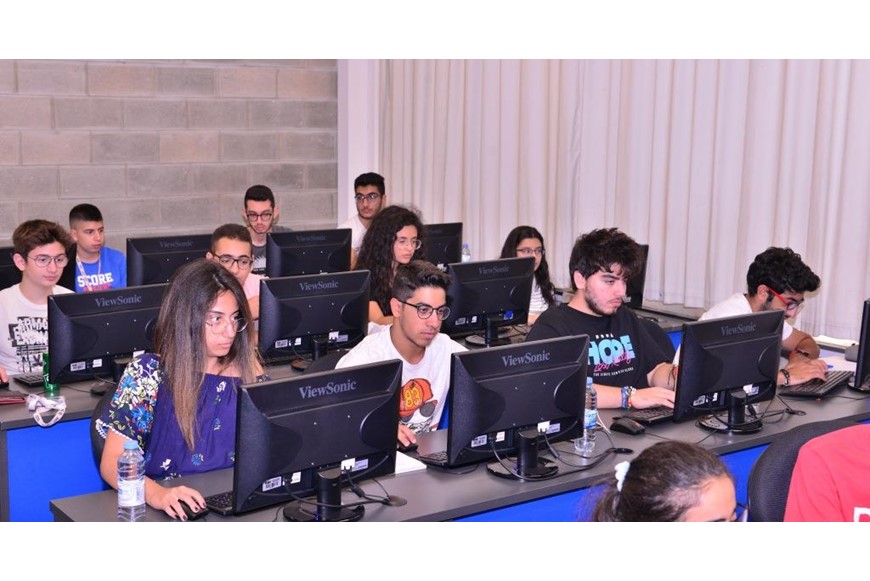 DCS Organizes Computer Science Summer Camp 4