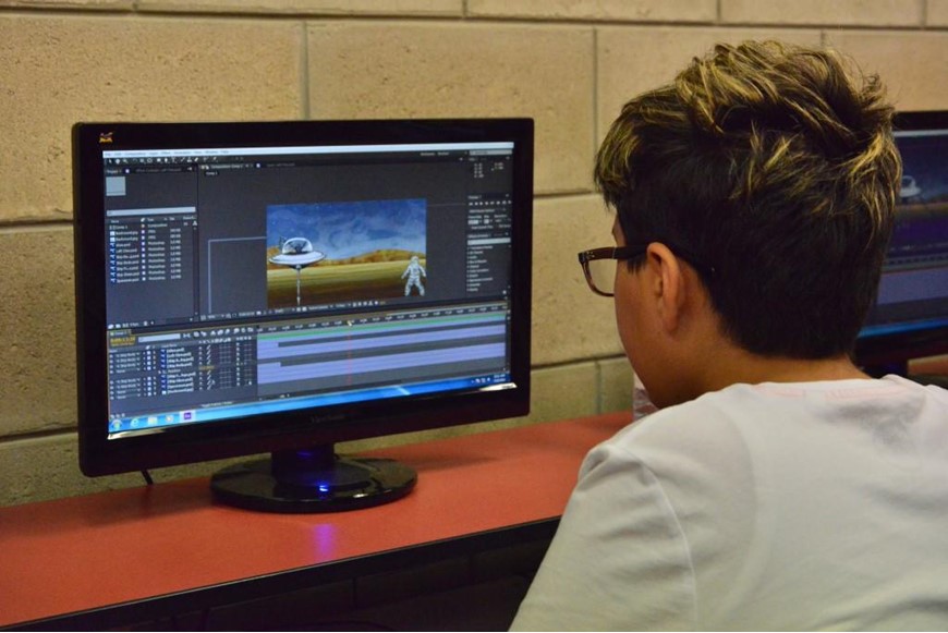 DCS Organizes Computer Science Summer Camp 9