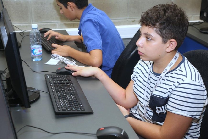 DCS Organizes Computer Science Summer Camp 30