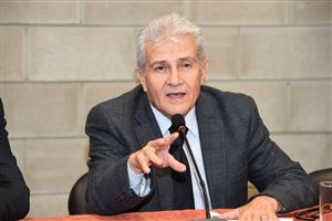 DISCUSSION WITH THE MINISTER MELHEM RIACHY 13