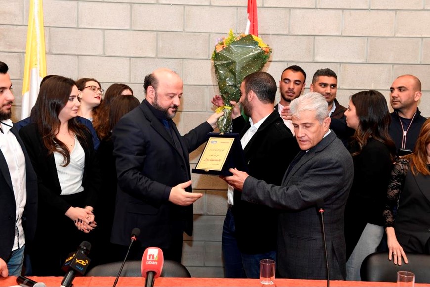DISCUSSION WITH THE MINISTER MELHEM RIACHY 33