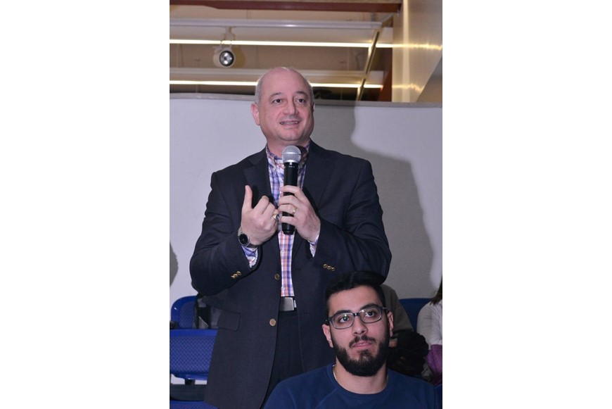 FBAE Dean Gives Lecture on the Current Financial Crisis in Lebanon 8