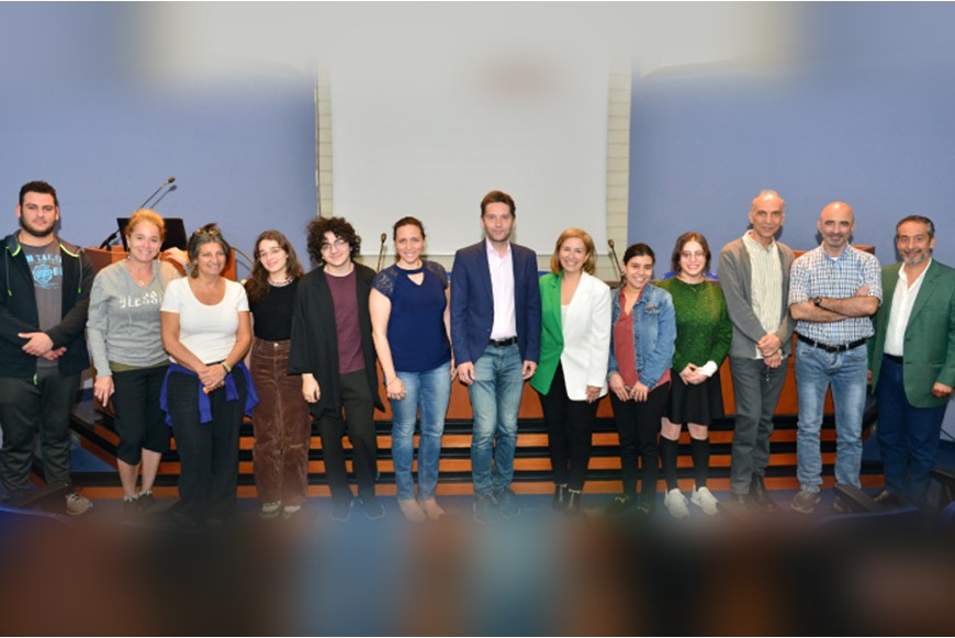 FH Invites Victor Martinovich to Give Workshop on Power and Globalization 1