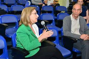 FH Invites Victor Martinovich to Give Workshop on Power and Globalization 6