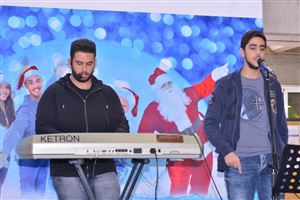 Making Spirits Bright 24