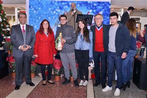 Making Spirits Bright 41