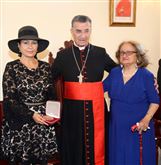 Maronite Patriarch Honors Guita Hourani  3