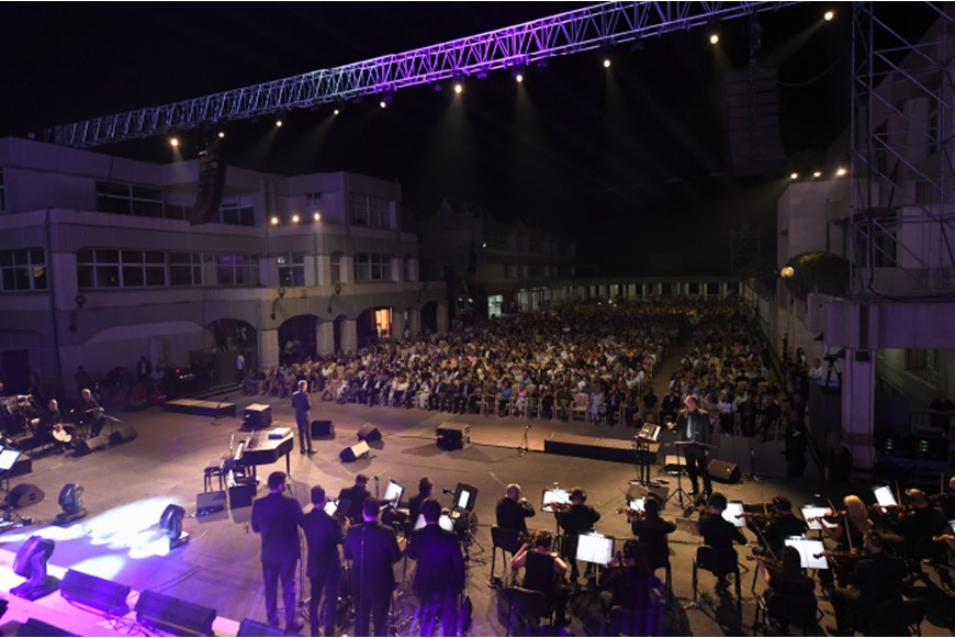 Marwan Khoury Performs at NDU in Support of Student Financial Aid 12