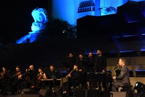 Marwan Khoury Performs at NDU in Support of Student Financial Aid 17