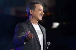 Marwan Khoury Performs at NDU in Support of Student Financial Aid 1