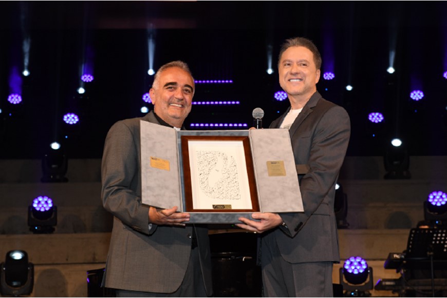 Marwan Khoury Performs at NDU in Support of Student Financial Aid 7