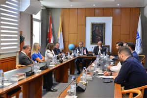 New Alumni Association Board Meets with NDU President 4