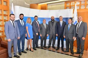 New Alumni Association Board Meets with NDU President 6