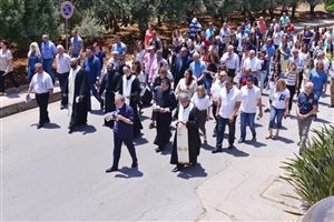 New Statue of the Blessed Virgin Mary Consecrated 8