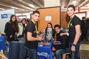  Sixth VEX Robotics Competition 1