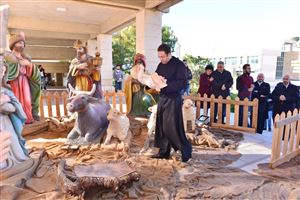 Unveiling New Icons 2016 20