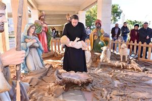 Unveiling New Icons 2016 21