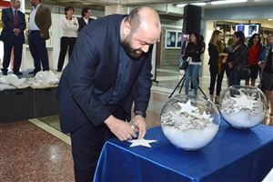 Be a Star on the Christmas Charity Tree  33