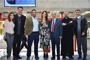 Be a Star on the Christmas Charity Tree  37