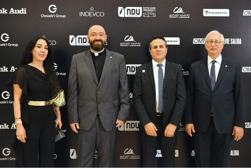 Board of Trustees Fundraiser Gala Dinner 2019 12