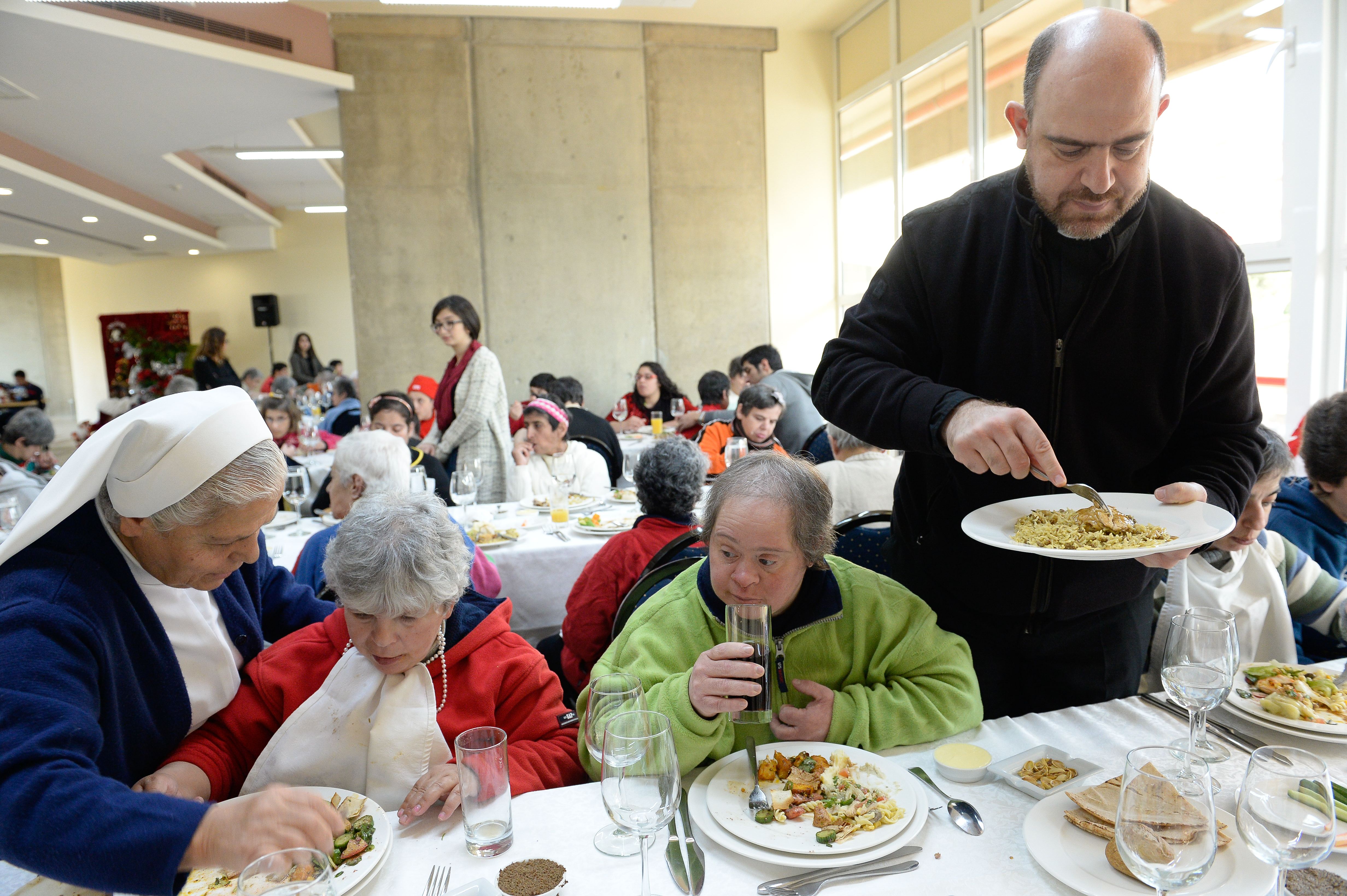 Lunch For the Elderly 10