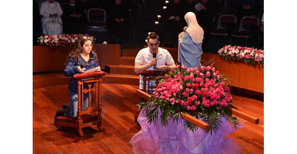 Marian Prayer Night 8