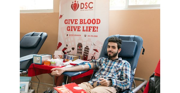 NDU-Shouf Gives Blood 8
